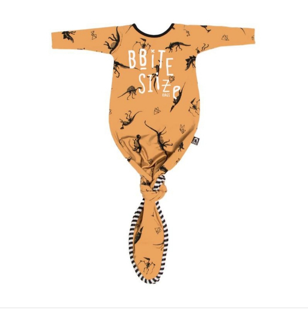 Rags to Raches Baby Pouch